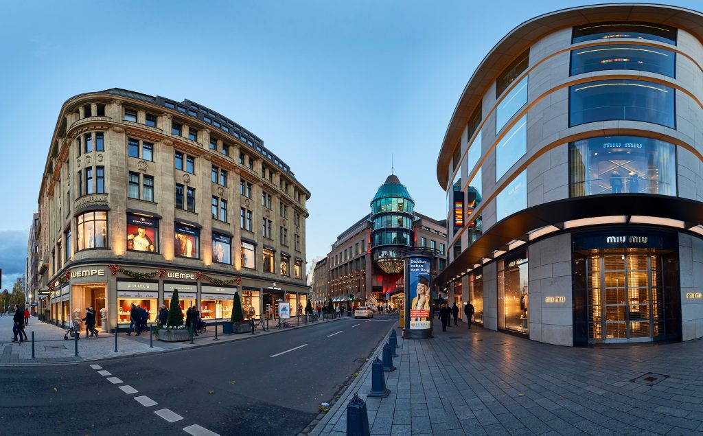 Dusseldorf : rue commerçante